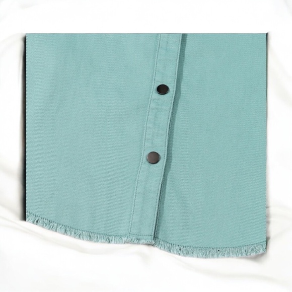 Green Frayed Trim Vintage Rivet Denim Jacket NWT - Picture 9 of 10